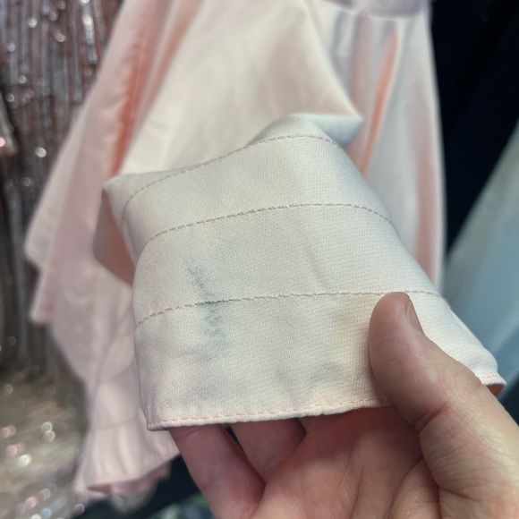 Mac Duggal light pink fit and flare dress style 484781. Size 10. READ desccript - Picture 3 of 4